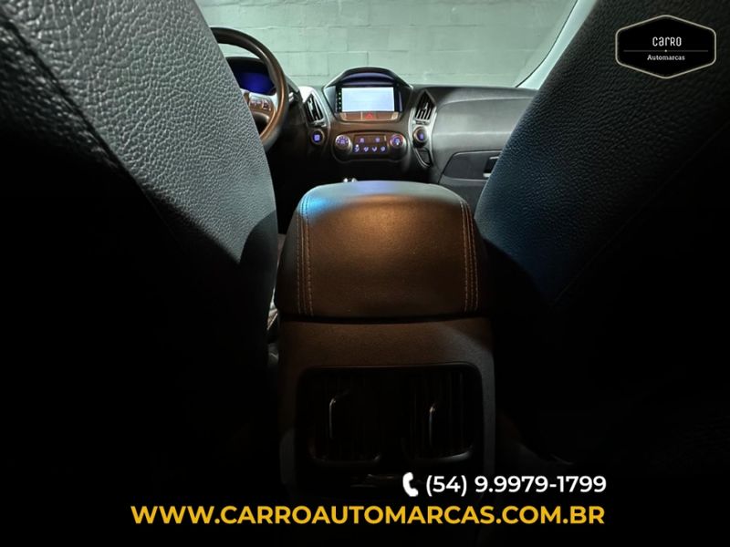 Hyundai IX35 2.0 MPFI GLS 16V FLEX 4P AUTOMÁTICO 2016/2016 CARRO AUTOMARCAS CAXIAS DO SUL / Carros no Vale