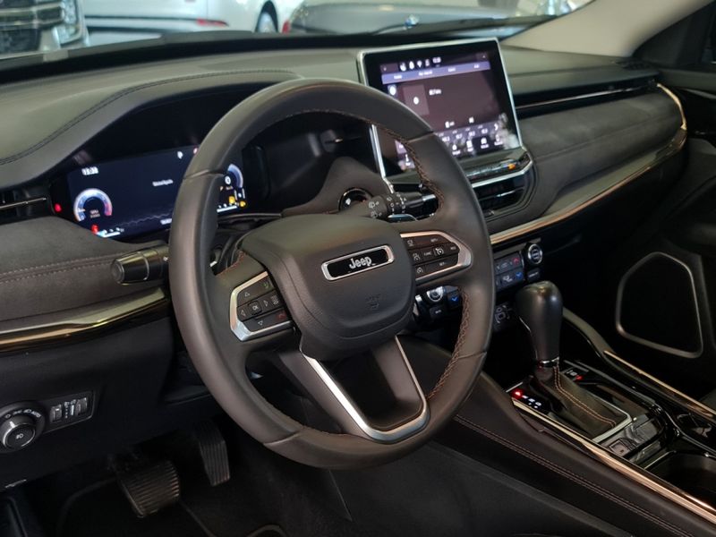 JEEP COMMANDER 1.3 T270 TURBO FLEX LIMITED AT6 2022/2022 CARRO DEZ NOVO HAMBURGO / Carros no Vale