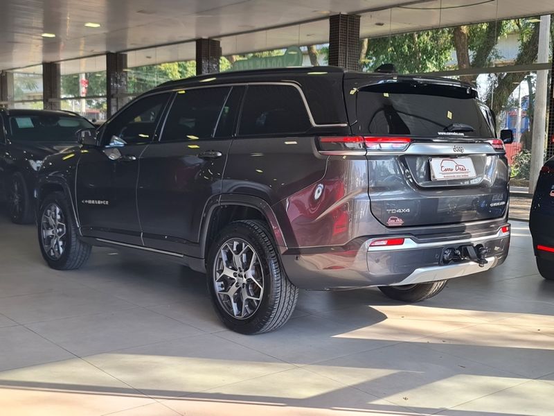 JEEP COMMANDER 2.0 TD380 TURBO DIESEL OVERLAND AT9 2022/2023 CARRO DEZ NOVO HAMBURGO / Carros no Vale