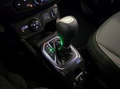 JEEP RENEGADE 1.3 T270 TURBO FLEX S 4X4 AT9 2023/2024 CARRO DEZ NOVO HAMBURGO / Carros no Vale