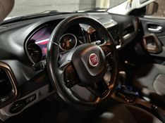 Fiat TORO 2.0 16V TURBO DIESEL VOLCANO 4WD AT9 2019/2019 CARRO AUTOMARCAS CAXIAS DO SUL / Carros no Vale