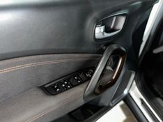 Fiat TORO 2.0 16V TURBO DIESEL VOLCANO 4WD AT9 2019/2019 CARRO AUTOMARCAS CAXIAS DO SUL / Carros no Vale