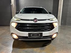 Fiat TORO 2.0 16V TURBO DIESEL VOLCANO 4WD AT9 2019/2019 CARRO AUTOMARCAS CAXIAS DO SUL / Carros no Vale