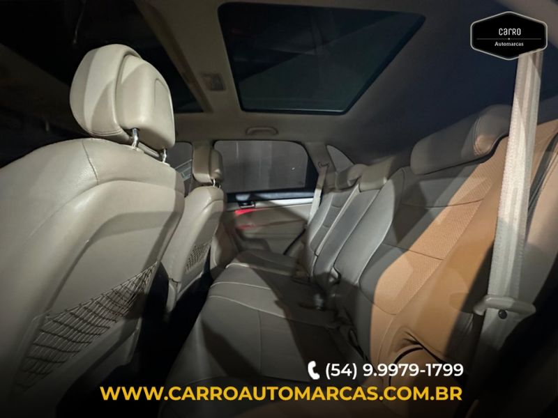 KIA SORENTO 3.5 S.555 V6 4X2 24V GASOLINA 4P AUTOMATICO 2011/2012 CARRO AUTOMARCAS CAXIAS DO SUL / Carros no Vale