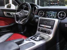 Mercedes-Benz SLC 300 2.0 CGI GASOLINA 9G-TRONIC 2016/2017 VIA BELLA VEÍCULOS ESPECIAIS CAXIAS DO SUL / Carros no Vale