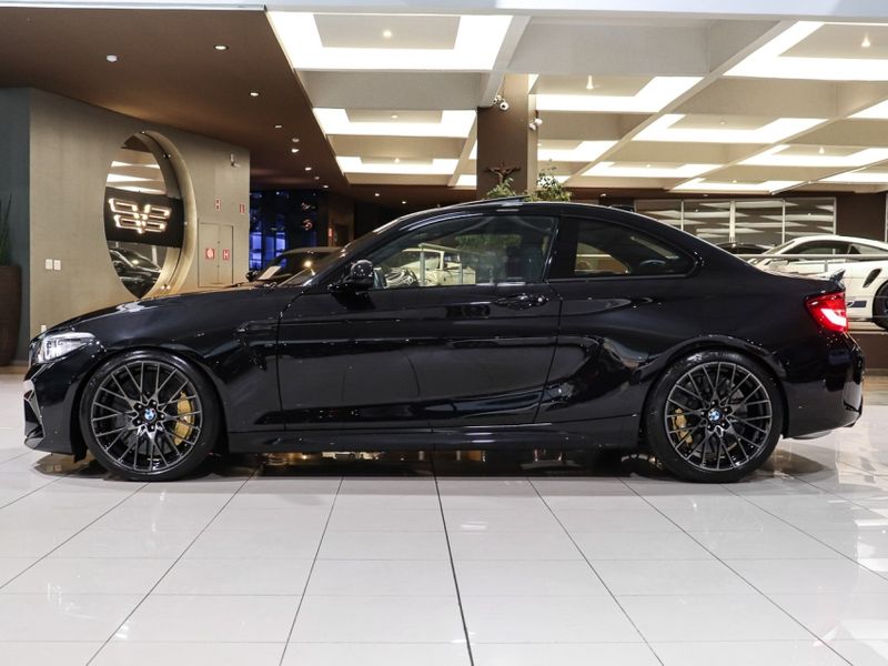 BMW M2 3.0 24V I6 GASOLINA COMPETITION COUPÉ M MANUAL 2020/2021 VIA BELLA VEÍCULOS ESPECIAIS CAXIAS DO SUL / Carros no Vale