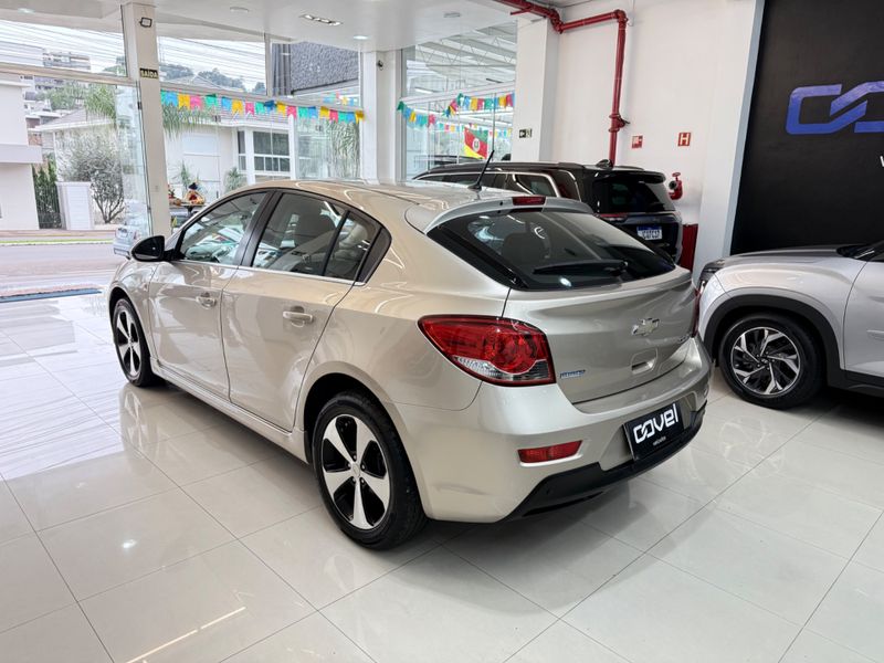 Chevrolet Cruze 1.8 Lt Sport6 16v 2012/2012 COVEL VEICULOS ENCANTADO / Carros no Vale