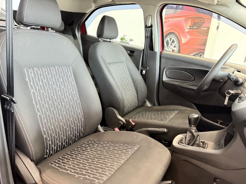 Ford Ka Se 1.0 Hatch 2016/2017 COVEL VEICULOS ENCANTADO / Carros no Vale