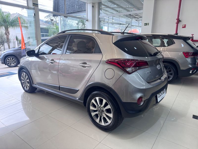 Hyundai Hb20x 1.6 A Premium 2017/2018 COVEL VEICULOS ENCANTADO / Carros no Vale
