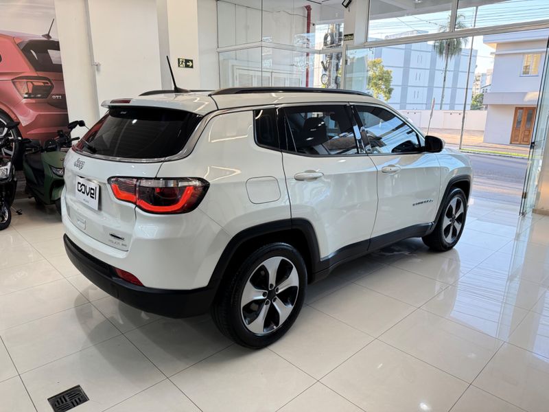 Jeep Compass Longitude F 2018/2018 COVEL VEICULOS ENCANTADO / Carros no Vale