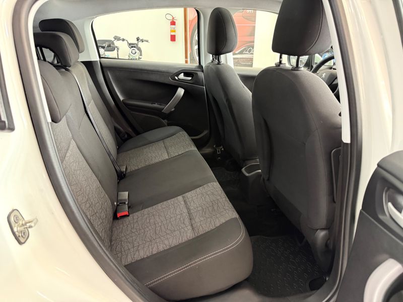 Peugeot 208 1.2 Allure 12v 2018/2019 COVEL VEICULOS ENCANTADO / Carros no Vale