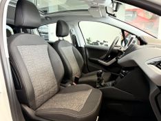 Peugeot 208 1.2 Allure 12v 2018/2019 COVEL VEICULOS ENCANTADO / Carros no Vale