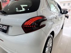 Peugeot 208 1.2 Allure 12v 2018/2019 COVEL VEICULOS ENCANTADO / Carros no Vale