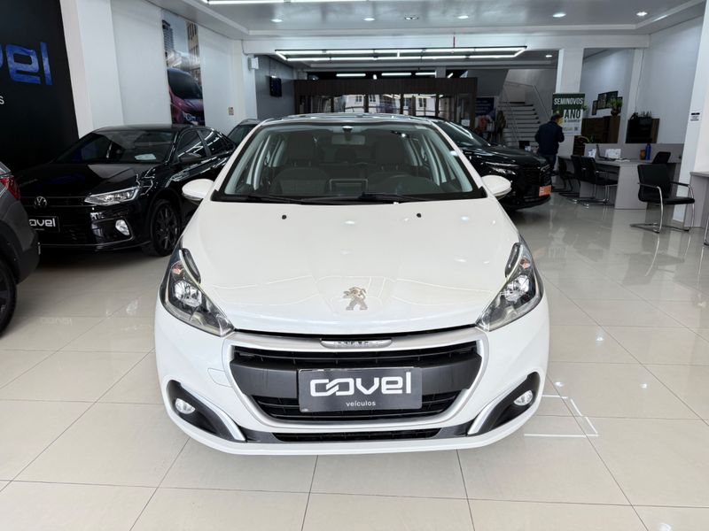 Peugeot 208 1.2 Allure 12v 2018/2019 COVEL VEICULOS ENCANTADO / Carros no Vale