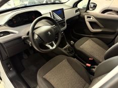 Peugeot 208 1.2 Allure 12v 2018/2019 COVEL VEICULOS ENCANTADO / Carros no Vale