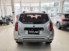 Renault Duster Dynamique 2.0 16v Hi 2015/2016 COVEL VEICULOS ENCANTADO / Carros no Vale