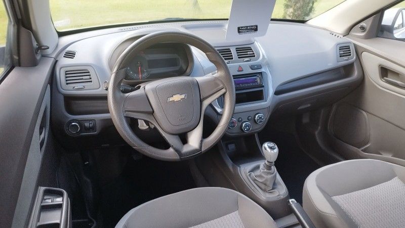Chevrolet COBALT LT 1.4 2015 GRASSI VEÍCULOS LAJEADO / Carros no Vale