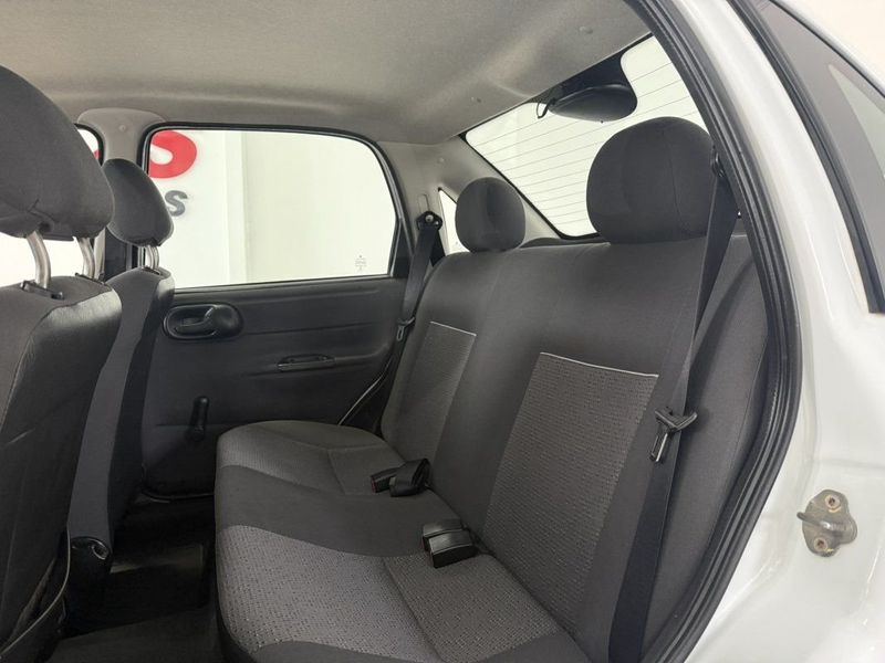CHEVROLET CLASSIC LS 1.0 2015 SÓ MOTOS E AUTOMÓVEIS SANTA CRUZ DO SUL / Carros no Vale