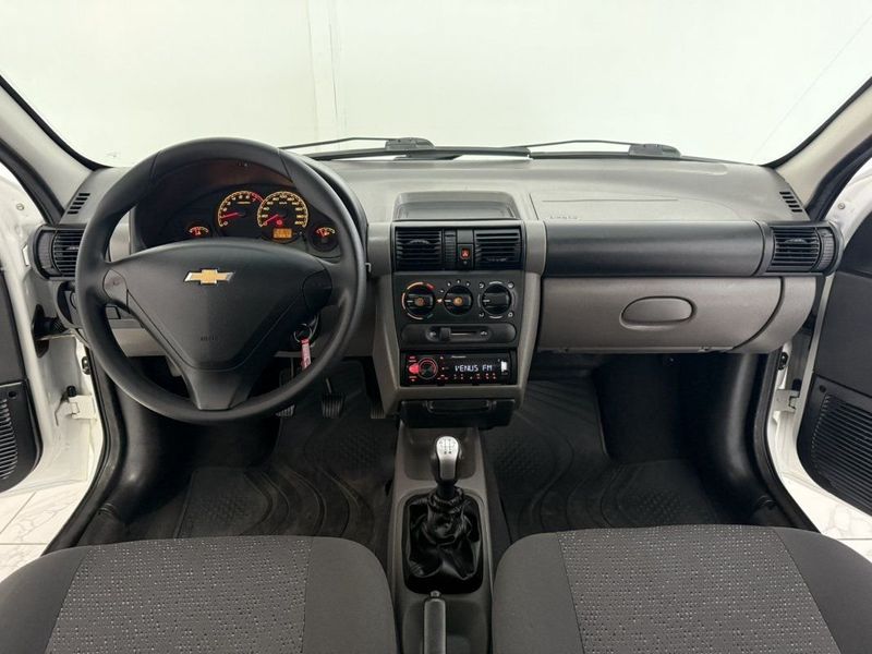 CHEVROLET CLASSIC LS 1.0 2015 SÓ MOTOS E AUTOMÓVEIS SANTA CRUZ DO SUL / Carros no Vale