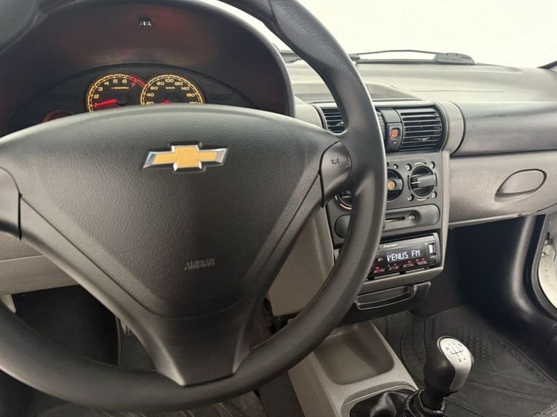 CHEVROLET CLASSIC LS 1.0 2015 SÓ MOTOS E AUTOMÓVEIS SANTA CRUZ DO SUL / Carros no Vale