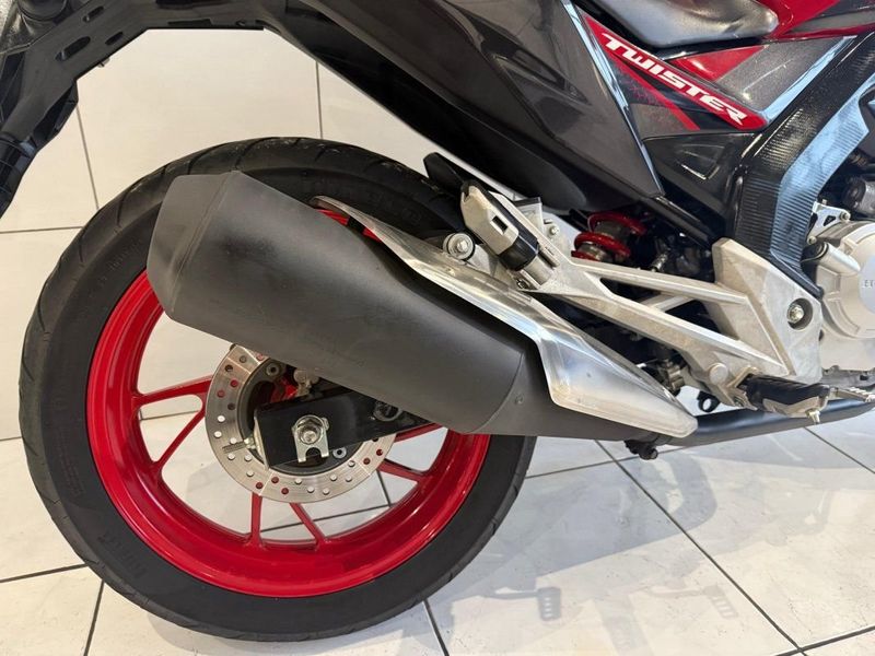 Honda Motos CB 250F TWISTER CBS 2020 SÓ MOTOS E AUTOMÓVEIS SANTA CRUZ DO SUL / Carros no Vale