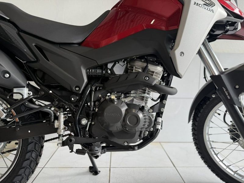 Honda XRE 190 ABS 2025 SÓ MOTOS E AUTOMÓVEIS SANTA CRUZ DO SUL / Carros no Vale