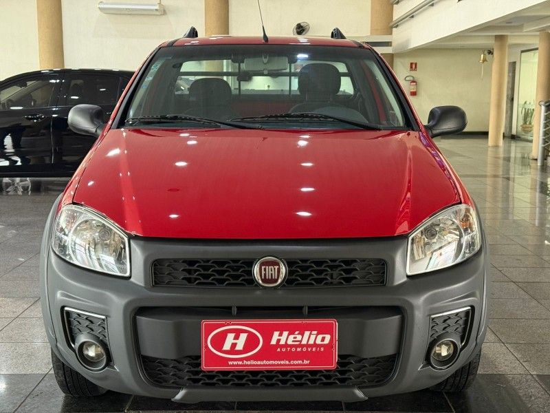 Fiat STRADA WORKING 1.4 CS 2017 HÉLIO AUTOMÓVEIS LAJEADO / Carros no Vale