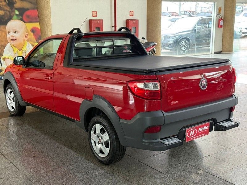 Fiat STRADA WORKING 1.4 CS 2017 HÉLIO AUTOMÓVEIS LAJEADO / Carros no Vale