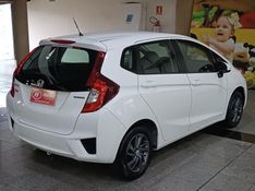 Honda FIT LX 1.5 2015 HÉLIO AUTOMÓVEIS LAJEADO / Carros no Vale