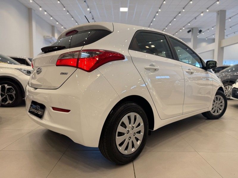 Hyundai HB20 COMFORT PLUS 1.0 2015 DINAMICA-CAR VENÂNCIO AIRES / Carros no Vale
