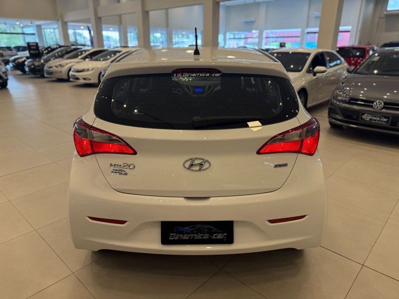 Hyundai HB20 COMFORT PLUS 1.0 2015 DINAMICA-CAR VENÂNCIO AIRES / Carros no Vale