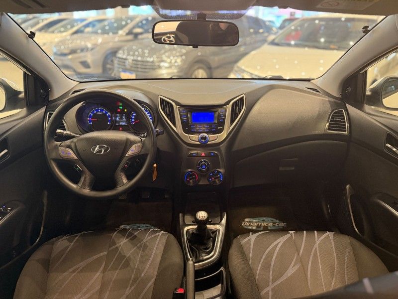 Hyundai HB20 COMFORT PLUS 1.0 2015 DINAMICA-CAR VENÂNCIO AIRES / Carros no Vale