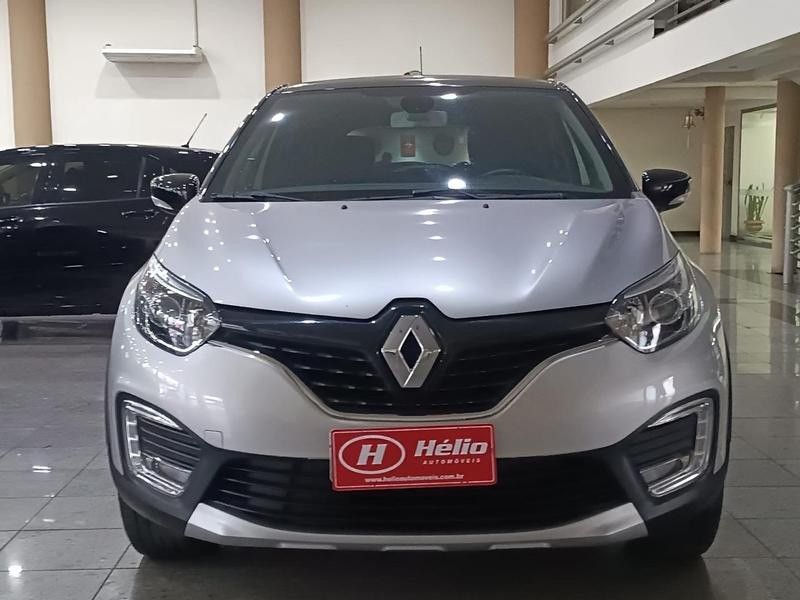 Renault CAPTUR INTENSE 2.0 2019 HÉLIO AUTOMÓVEIS LAJEADO / Carros no Vale