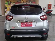 Renault CAPTUR INTENSE 2.0 2019 HÉLIO AUTOMÓVEIS LAJEADO / Carros no Vale