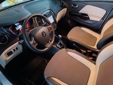 Renault CAPTUR INTENSE 2.0 2019 HÉLIO AUTOMÓVEIS LAJEADO / Carros no Vale