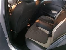 Renault CAPTUR INTENSE 2.0 2019 HÉLIO AUTOMÓVEIS LAJEADO / Carros no Vale