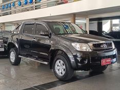 Toyota HILUX CAB.DUPLA SR 2.7 2010 HÉLIO AUTOMÓVEIS LAJEADO / Carros no Vale