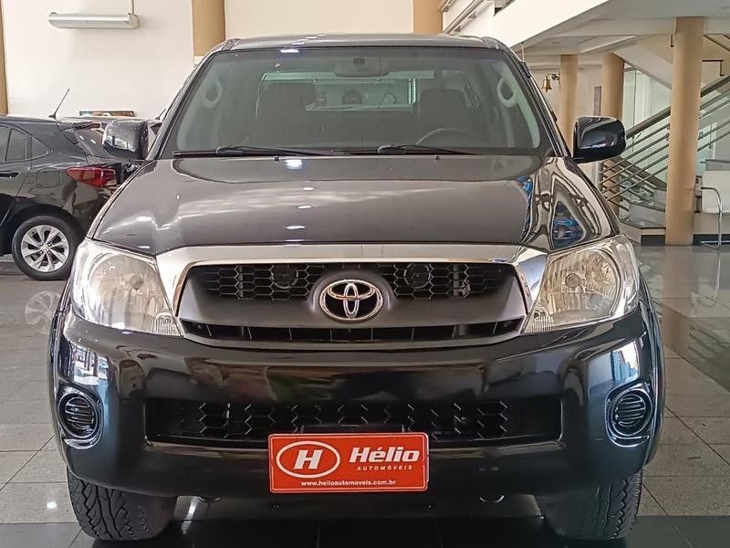 Toyota HILUX CAB.DUPLA SR 2.7 2010 HÉLIO AUTOMÓVEIS LAJEADO / Carros no Vale