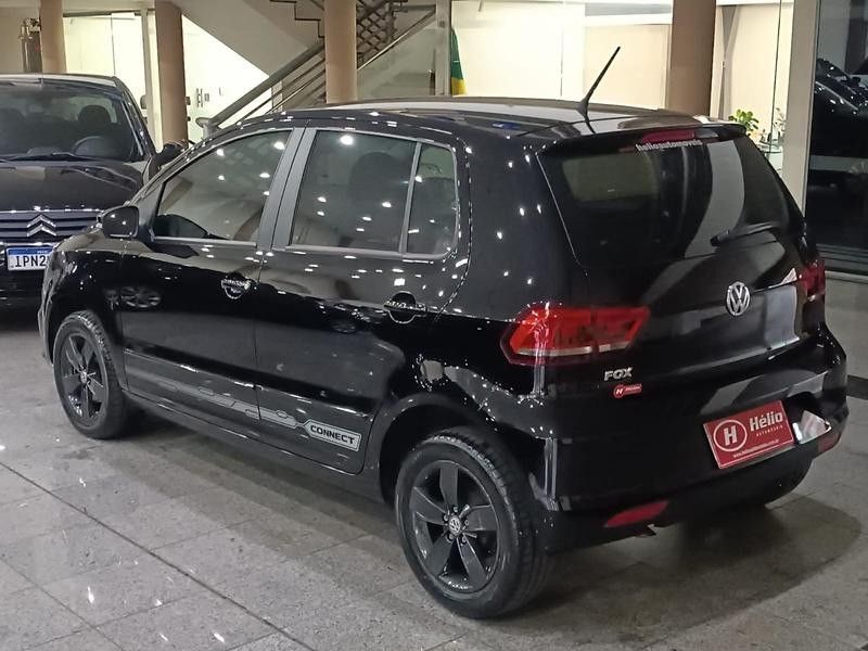 Volkswagen FOX CONNECT 1.6 2021 HÉLIO AUTOMÓVEIS LAJEADO / Carros no Vale