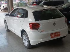 Volkswagen POLO MPI 1.0 2020 HÉLIO AUTOMÓVEIS LAJEADO / Carros no Vale