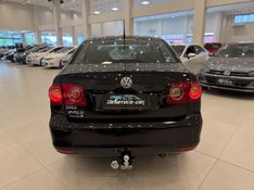 Volkswagen POLO SEDAN 1.6 2013 DINAMICA-CAR VENÂNCIO AIRES / Carros no Vale