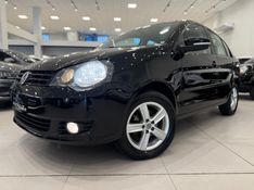 Volkswagen POLO SEDAN 1.6 2013 DINAMICA-CAR VENÂNCIO AIRES / Carros no Vale