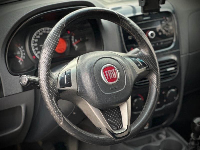 Fiat STRADA C.DUPLA FREEDOM 1.4 2020 NEUMANN VEÍCULOS ARROIO DO MEIO / Carros no Vale