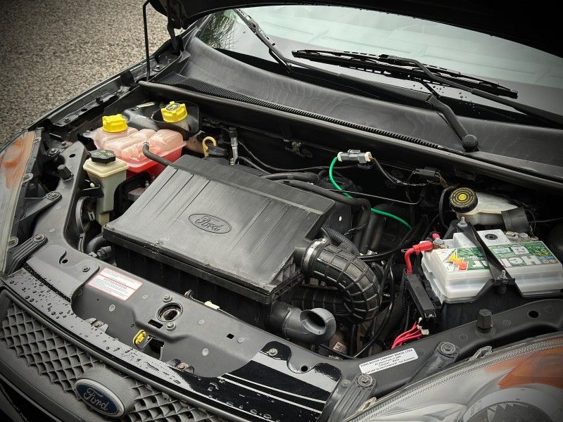 Ford FIESTA 1.0 2008 NEUMANN VEÍCULOS ARROIO DO MEIO / Carros no Vale