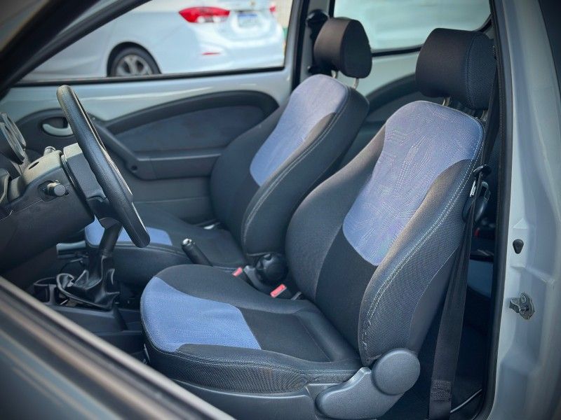 Ford KA 1.0 2013 NEUMANN VEÍCULOS ARROIO DO MEIO / Carros no Vale