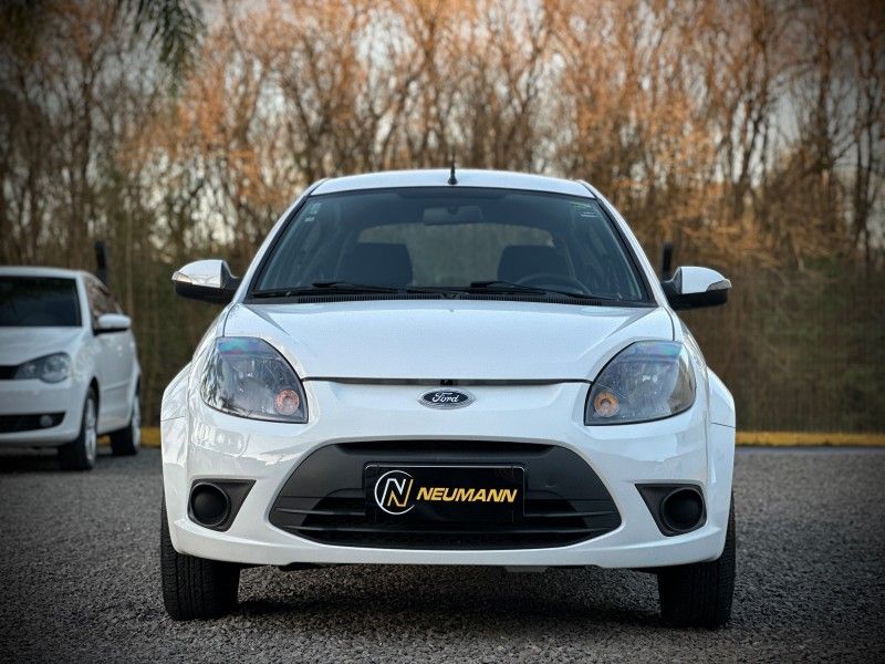 Ford KA 1.0 2013 NEUMANN VEÍCULOS ARROIO DO MEIO / Carros no Vale