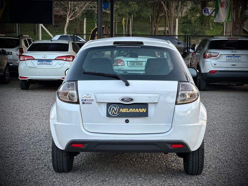 Ford KA 1.0 2013 NEUMANN VEÍCULOS ARROIO DO MEIO / Carros no Vale