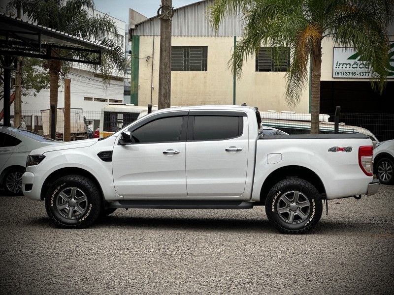 Ford RANGER C.DUPLA XL 2.2 2020 NEUMANN VEÍCULOS ARROIO DO MEIO / Carros no Vale