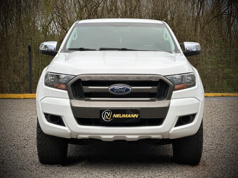 Ford RANGER C.DUPLA XL 2.2 2020 NEUMANN VEÍCULOS ARROIO DO MEIO / Carros no Vale