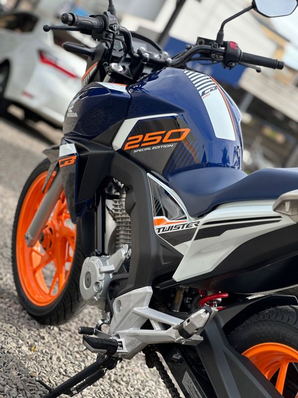 Honda Motos CB 250F TWISTER 2020 NEUMANN VEÍCULOS ARROIO DO MEIO / Carros no Vale